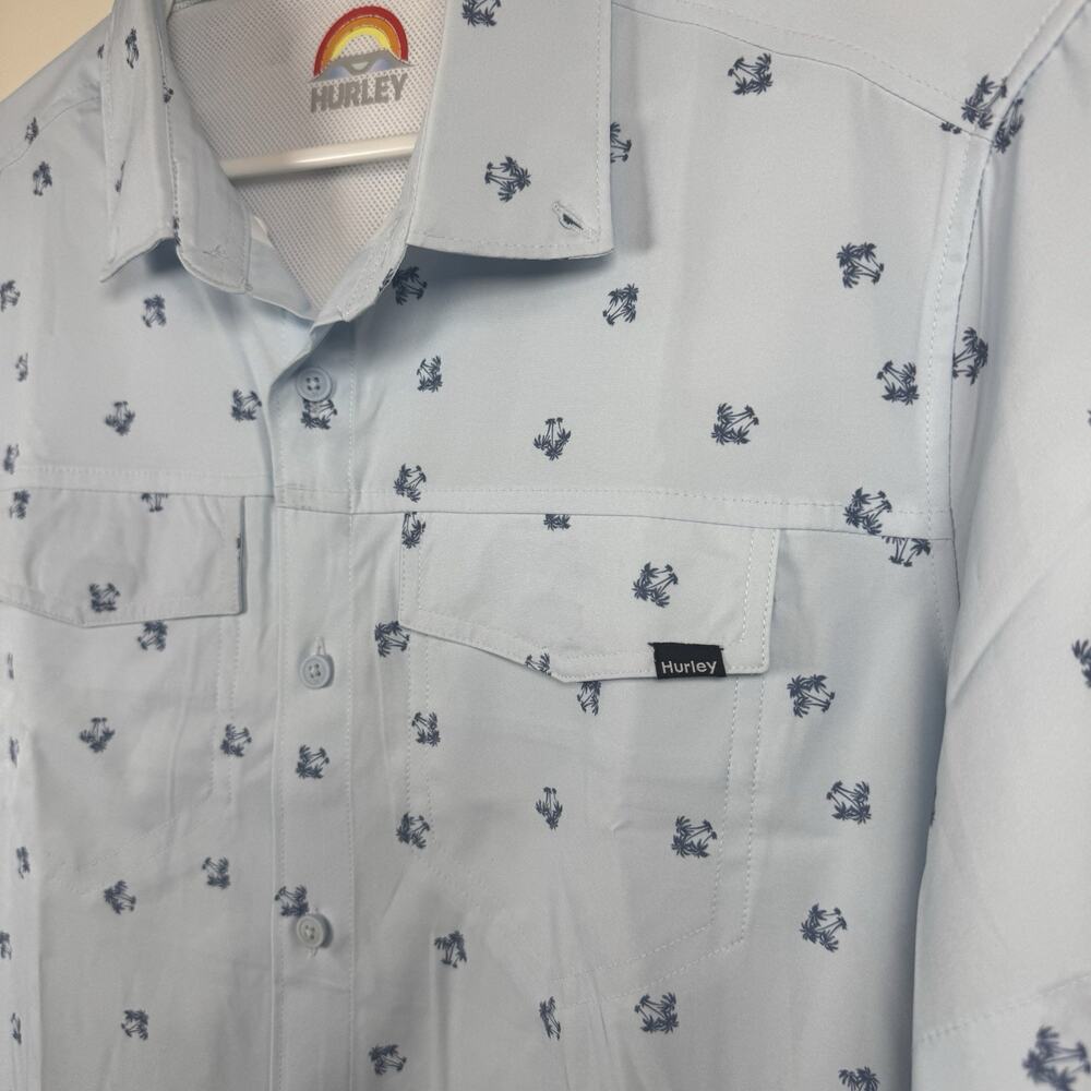 Hurley Shirt Mens Medium Blue Hawaiian Palm Tree Beach Casual Button Up Top - Picture 4 of 10